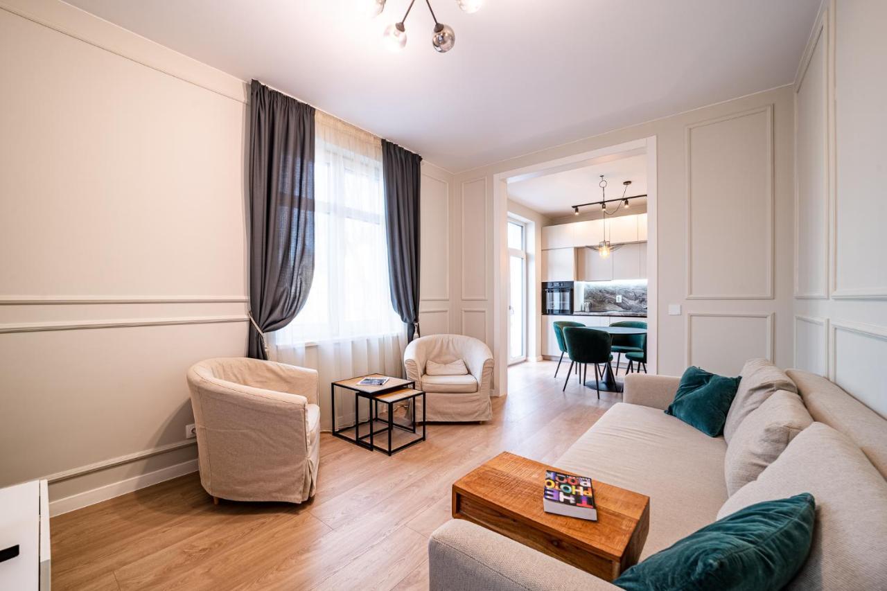 Smart Central Apartment Варна Экстерьер фото
